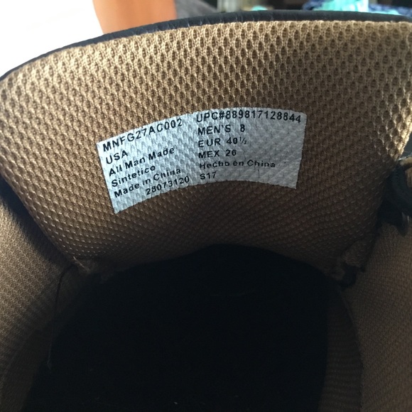 EUC - Casual Black Lace up shoe solid rubber sole - Picture 3 of 3